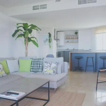 Oasis 100 Meters From With Private Parking * Marbella