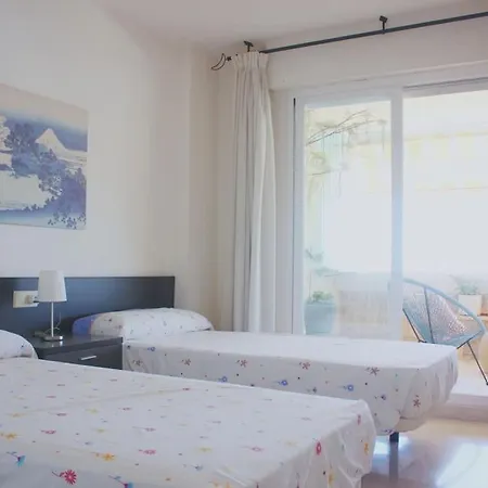 Oasis 100 Meters From With Private Parking