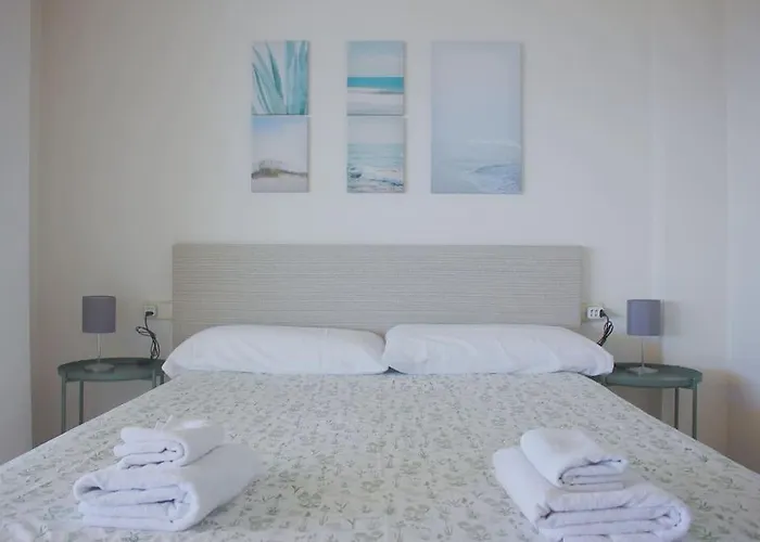 Oasis 100 Meters From With Private Parking * 马尔韦利亚