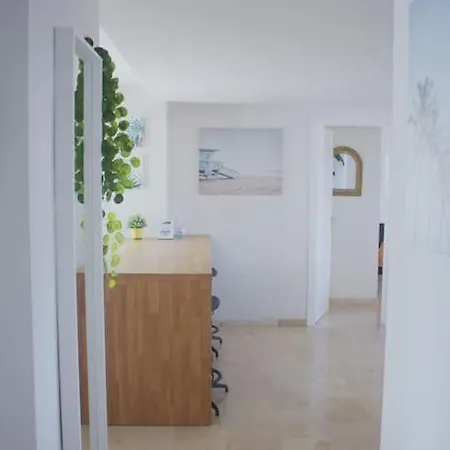 Oasis 100 Meters From With Private Parking דירה מארבלה