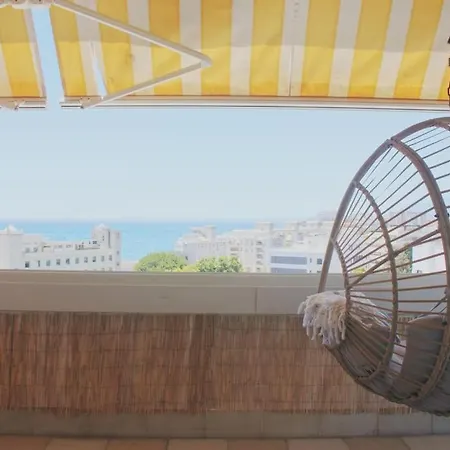 Oasis 100 Meters From With Private Parking Apartmán